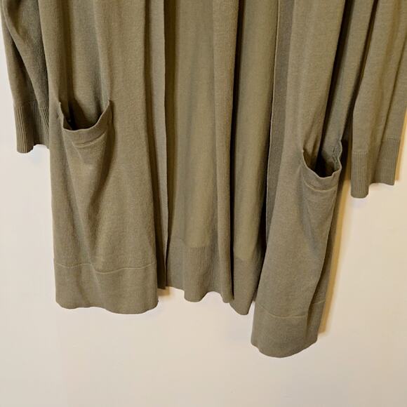 Long Olive Open Front sweater size Large - Picture 2 of 6